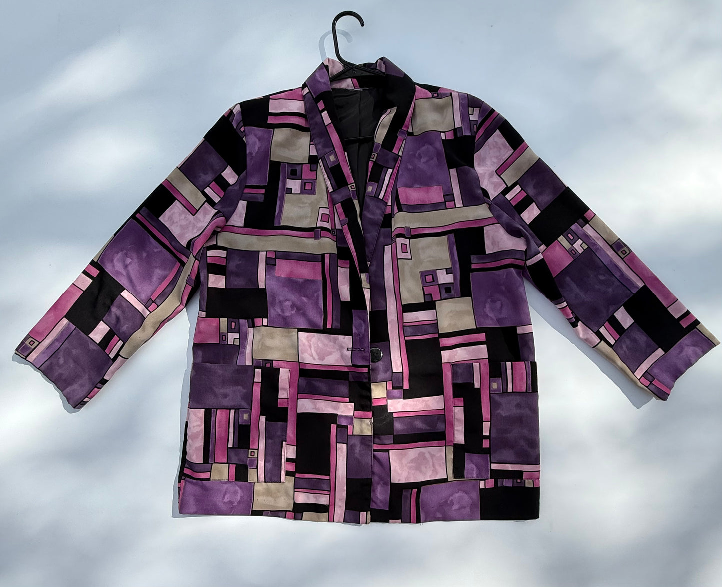 Crown Collection Women’s Retro Satin Geometric Blazer – Size Large