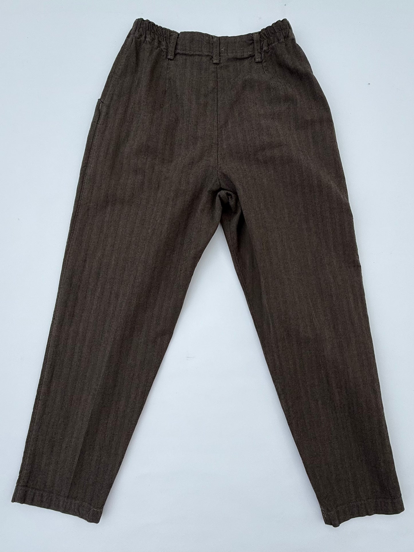 ndeniable Collection Women’s Retro Brown Pleated Pants – Size 30 (10)