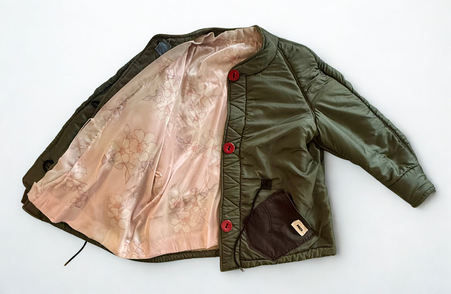 Voza Reworked Army Green Winter Jacket – Vintage Military Liner with Red Buttons & Satin Interior